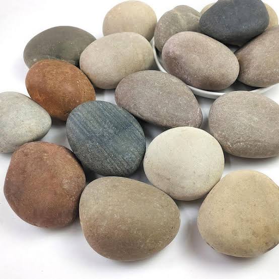 Large decorative pebbles 3-4 inch Pakistan landscaping